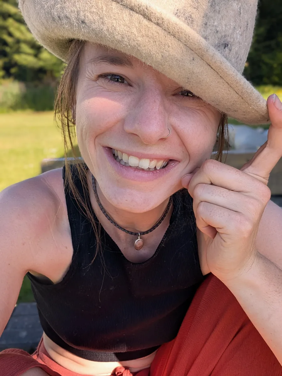 Elena Steinmann zuhause auf dem Land in Süddeutschland